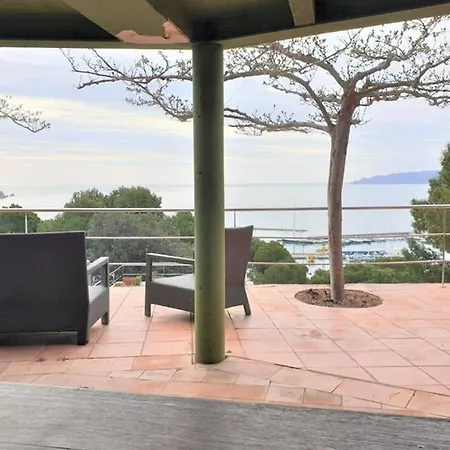 Impresionantes Vistas Al Mar Con Piscina Privada