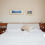 Impresionantes Vistas Al Mar Con Piscina Privada