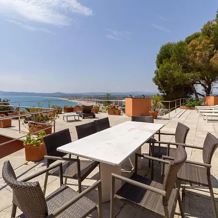 Impresionantes Vistas Al Mar Con Piscina Privada بيت للعطل أولاستارتيت