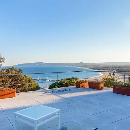 펜션 Impresionantes Vistas Al Mar Con Piscina Privada 레스타르티트